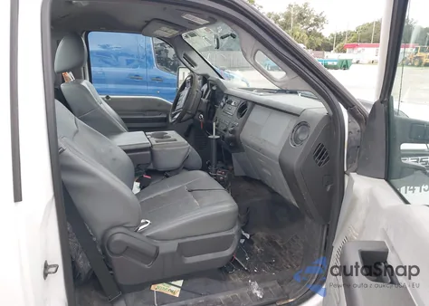 2013 Ford F-350 Xl из США, поврежденный, VIN 1FTBF3A69DEB37961